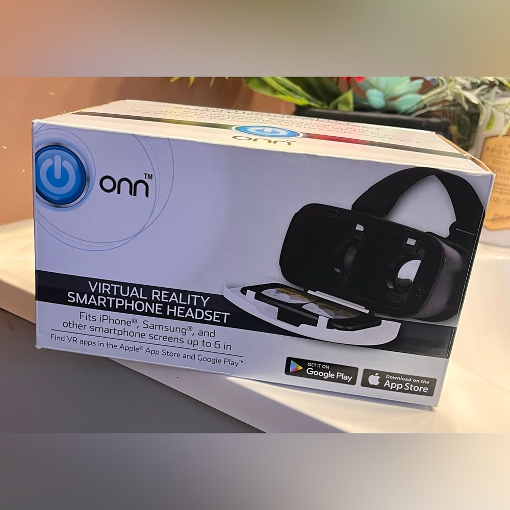 Smartphone VR Headset Universal Compatibility